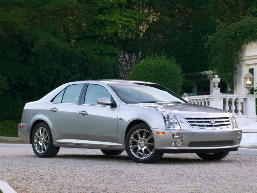  Cadillac STS 2004 года  (фото 11 из 15)